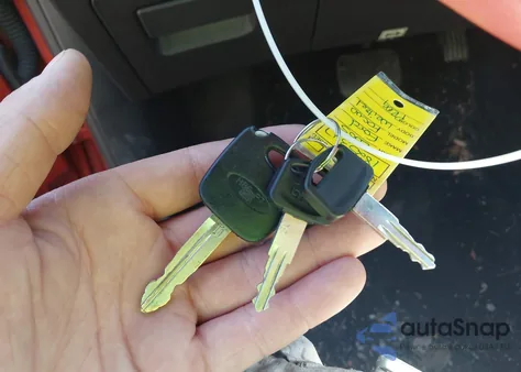 2005 Ford Focus Zx3 z USA, uszkodzony, nr VIN 3FAFP31N85R154468